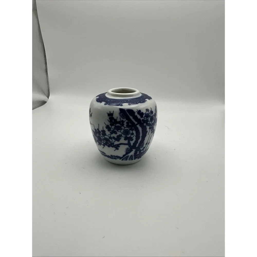 Blue White Porcelain Ginger Jar Vase Cherry Blossom Floral Asian Decor 4